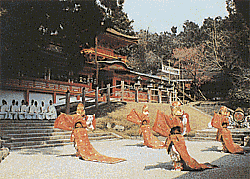 festa shrine.gif